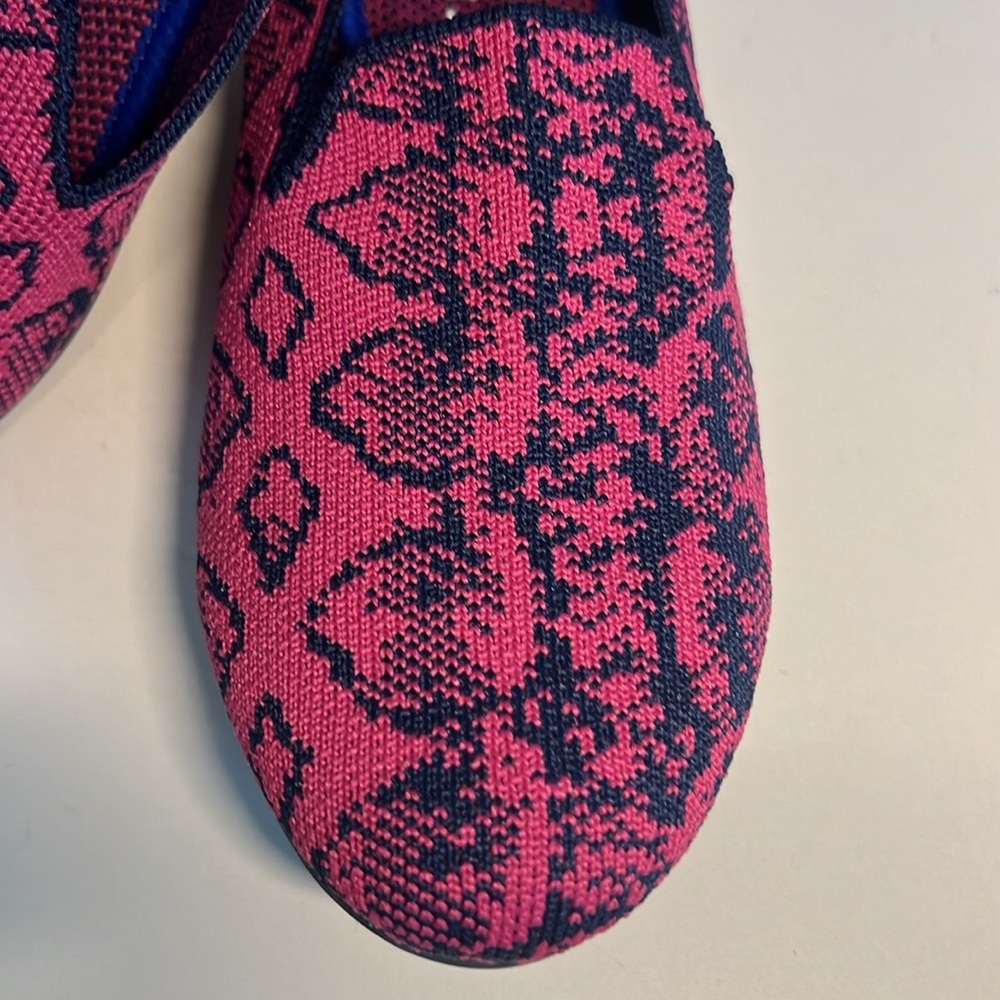 Rothys Fuchsia Navy Snakeskin Python Print Women’… - image 4